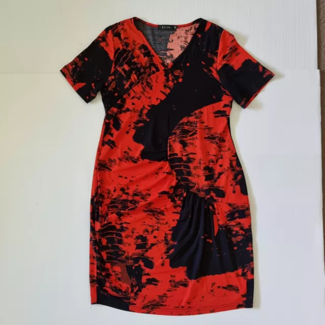 LILIA Dress Size M Au 12 Red Black Short Sleeve V Neck Knee Length Tunic