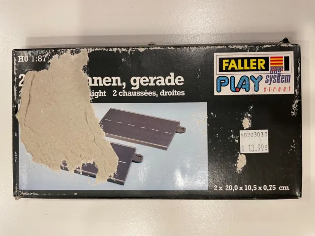 HO Faller Car System Play Street - Straight Sections #161810