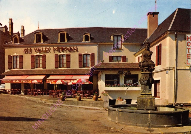 CPM 58120 CHATEAU CHINON Hotel Restaurant AU VIEUX MORVAN Fountain