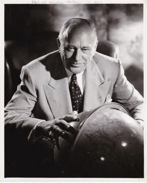 Conrad Hilton Signed Photograph with Hilton Hotels Cover Letter (1956)