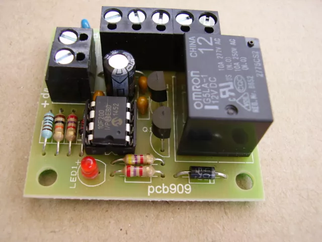 Latching relay board 12vdc ( single pushbutton input to latch / unlatch relay ) 3