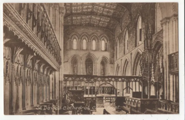 St Davids Cathedral Choir East Vintage Postcard Pembrokeshire Wales 114c