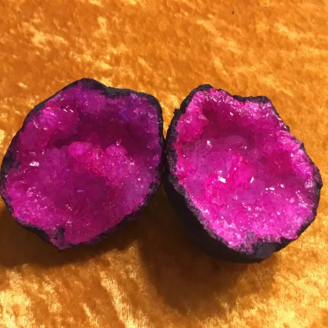 Quarz Druse Geode Marokko Pink ca. 7/8 Cm