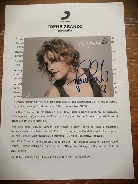 IRENE GRANDI AUTOGRAFO ORIGINALE STUPENDA CARTOLINA 10 x 15 cm SIGNED CANTANTE