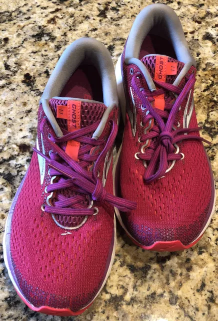 Brooks Ghost 11 Women's Size 10 US Running Shoes Pink Purple 1202771B691