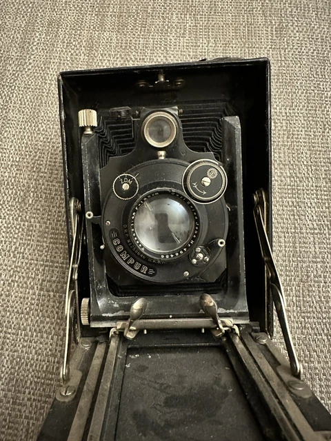 KAMERA WERKSTATTEN DRESDEN A-21 6x9 Plate Camera Patent Etui. With