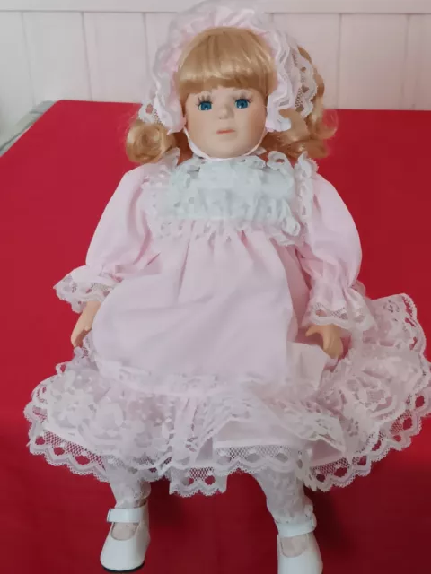 Porcelain Doll - Sitting - 10 Inches