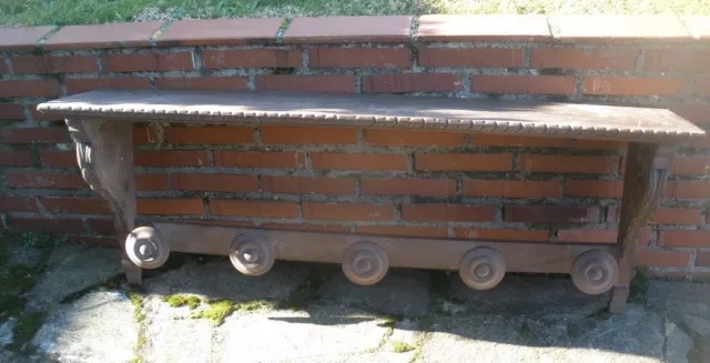Antiguo Colgador, Perchero, Repisa de los Años 50 en madera de CASTAÑO