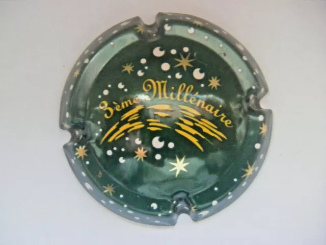 Capsule GENERIQUE - 3° Millénaire - Polychrome - n° 624 -