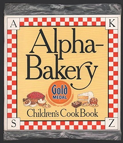 ALPHA-BAKERY CHILDREN'S COOKBOOK By Gold Medal Flour *Excellent Condition*