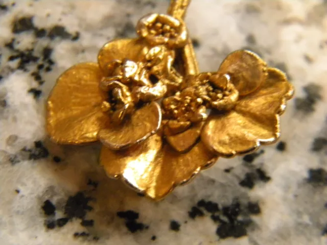 Brosche Gold ?  Vergoldet ? Mittelalter Alt Antik Schmuck Hochzeit Kunst