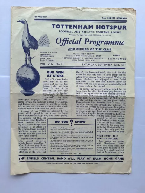Tottenham Hotspur v Manchester United - Season 1951-52 - Football Programme