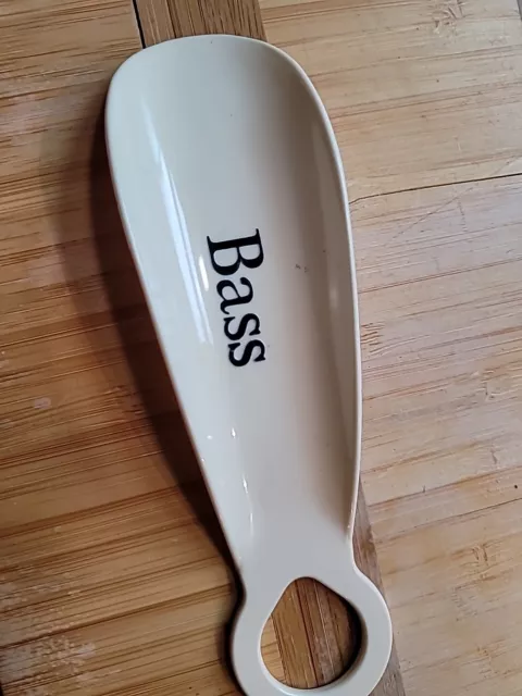 Bass Hard Plastic Shoe Horn  Advertising Promo Item. DS1