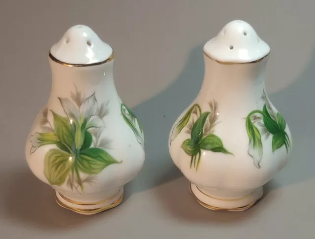 Royal Albert(?) Trillium 3-1/4" Salt & Pepper Shakers Set