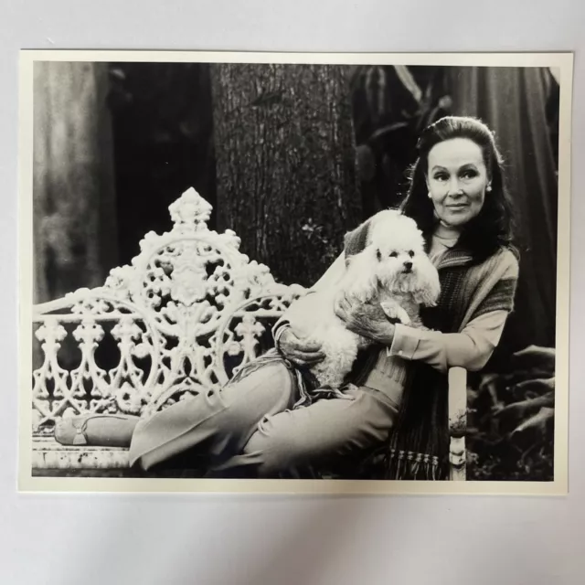 Vintage 1981 STUNNING Dolores Del Río 8x10 B&W Pose With Dog And Pretty Chair