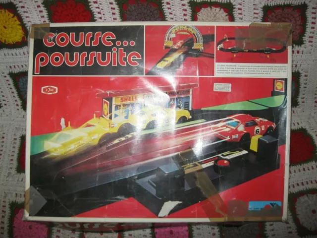 Ancien CIRCUIT COURSE... POURSUITE VULLIERME TOMY VULLI à PILES Jeu Jouet Slot