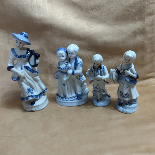 Rare 4 Vintage Blue And White Porcelain Figurine Retro Courting Couple Collector