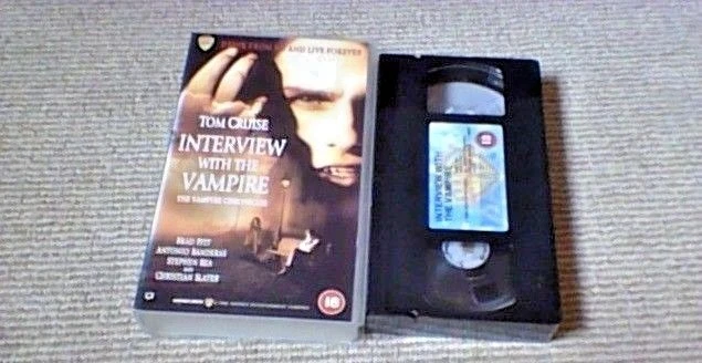 INTERVIEW WITH THE Vampire UK VHS VIDEO Tom Cruise Brad Pitt Anne Rice