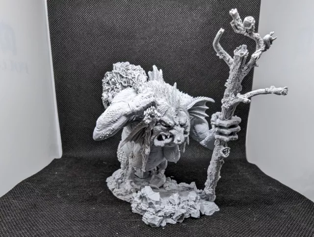 Warhammer Fantasy Orcos y Goblins - Giant River Troll Hag