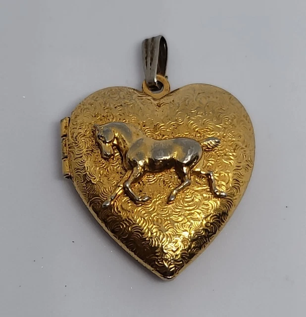 Puffy Heart Shaped 3D Horse Pony Pendant Picture Locket Jewelry Gold Tone VTG