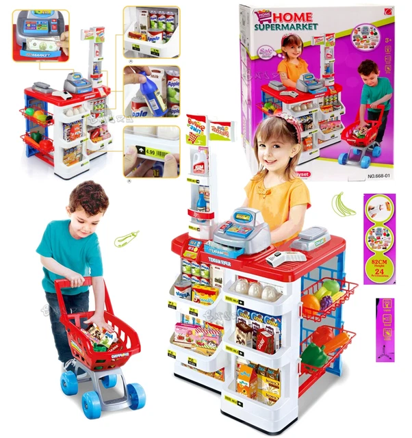 Garçon Choisissant Des Jouets Dans Un Magasin Pour Enfants. Beaucoup De  Jouets Autour. Boutique Pour Enfants. Ventes, Remises Et Shopping. Joli  Garçon Sélectionnant Des Jouets En Magasin. Enfant Faisant Du Shopping Dans