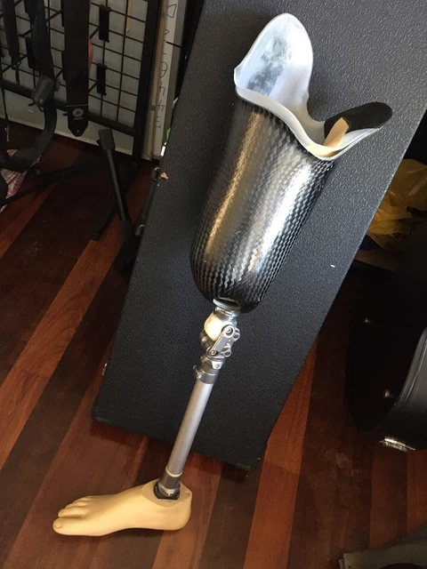 TRULIFE OTTOBOCK CARBON Fibre / Titanium Prosthetic Leg Right Above ...