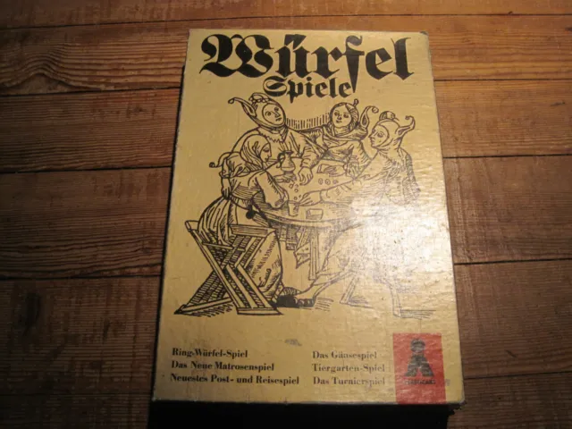 Alte Würfel - Spiele   Brettspiel      Spielzeug DDR   Plasticart