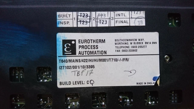 Regulateur De Temperature Eurotherm T640/Mains/422/Hi/Hi/M001/T710/-/-/Fr 2