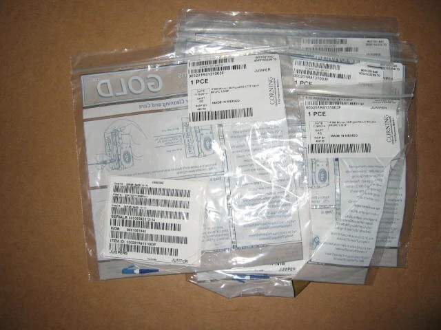Corning 000201R41310003F Fiber Jumper,1F 900 Micron 00 Pigtail LC Simplex 12 ct