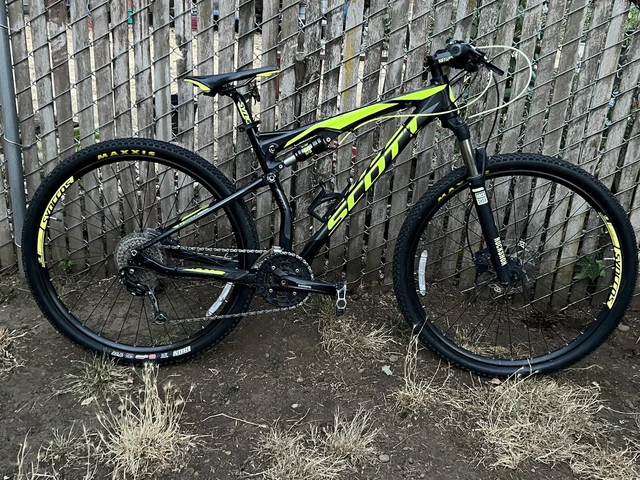 2016 SCOTT SPARK 960 L Full Suspension Mountain Bike Lockout Rock