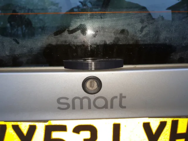 Smart Car 450 451 Rear Glass Hatch Rear Glass Window Handle £5.99 Free p&p 3