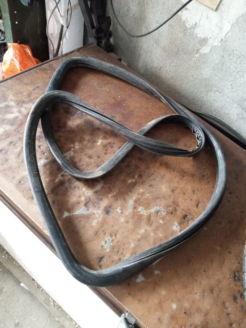 Guarnizione Gomma Per Parabrezza Auto - Striscia Sigillante 1.7m, Sostituzione Anti-invecchiamento - Foto 9