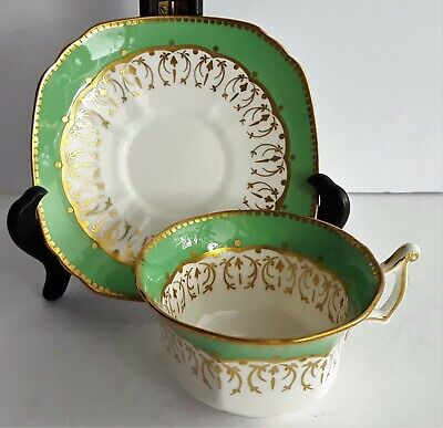 Royal Stafford Vtg Teacup & Saucer Green & Gold Ornate Gilt England Angular