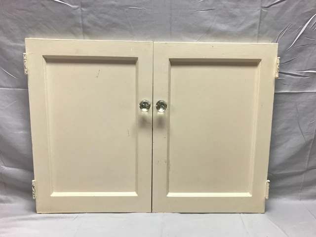 Pair Antique Wood Single Flat Panel Cabinet Cupboard Doors VTG 14x21 Old 561-23B