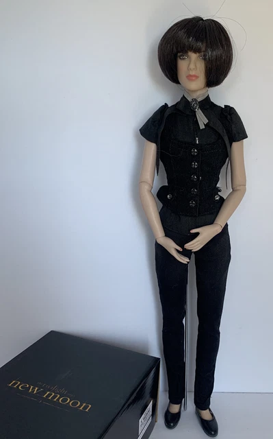 Tonner  Twilight  ALICE CULLEN  Doll