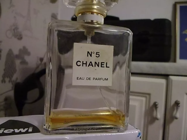 EMPTY BOTTLE CHANEL No.5 EAU DE PARFUM   100ML .