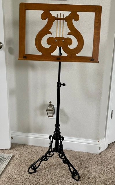 Early 20th Century Antique Hamilton Adjustable Iron Base Music Stand. Early 20th Century Antique Hamilton Adjustable Iron Base Music Stand.