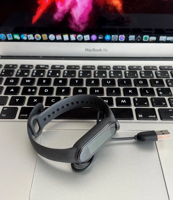 Smartwatch Xiaomi Mi Band 4 Montre Connectée Noir.