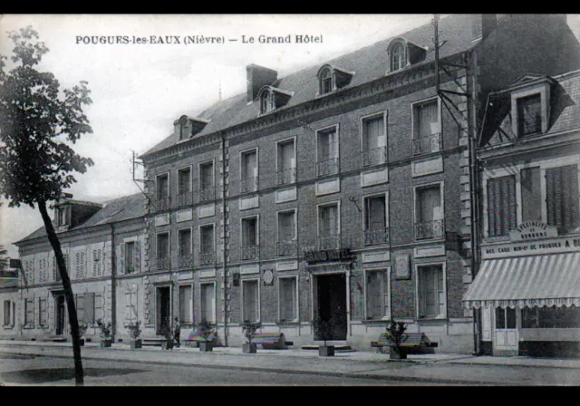 POUGUES-les-EAUX (58) GRAND HOTEL & PATISSERIE & CANDY TRADE façade