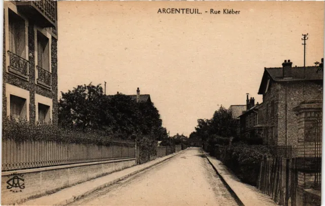 CPA  Argenteuil - Rue Kléber  (290635)