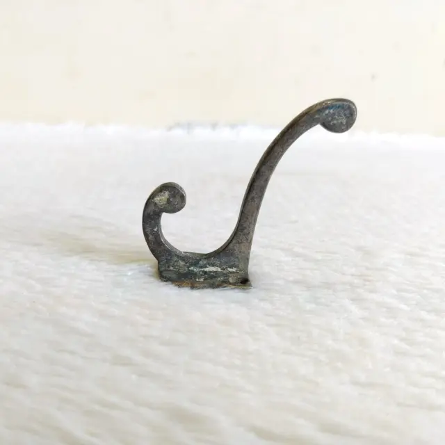 1920s Vintage Brass Wall Hooks Hanger Rich Patina Decorative Collectible M432