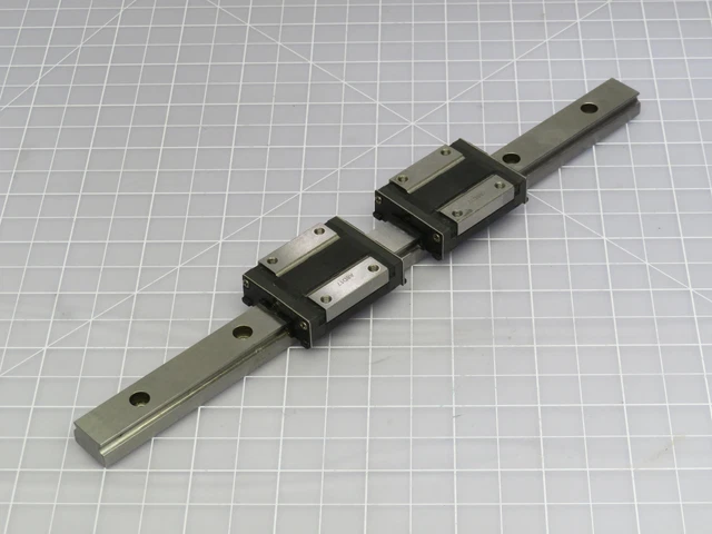 Lot of 2 THK RSR15ZM 8C047X Linear Bearing Blocks on a 9.5 in Rail T189008