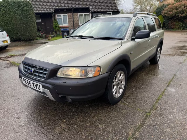 2055 (55) Volvo xc70 se lux 2.4 D Auto. MOT, needs work.