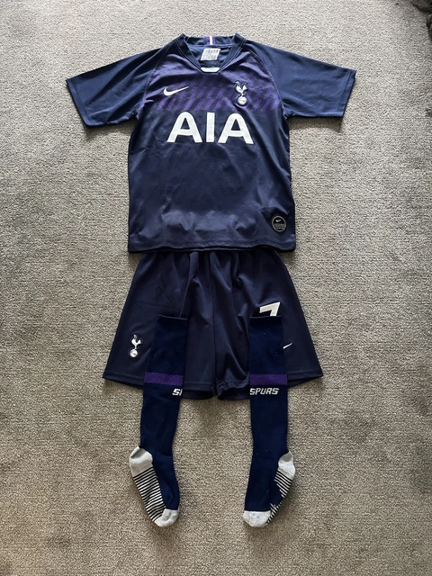 spurs full kit