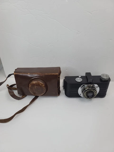 Cámara vintage Argus Anastigmat I.R.C. f-4.5 con estuche