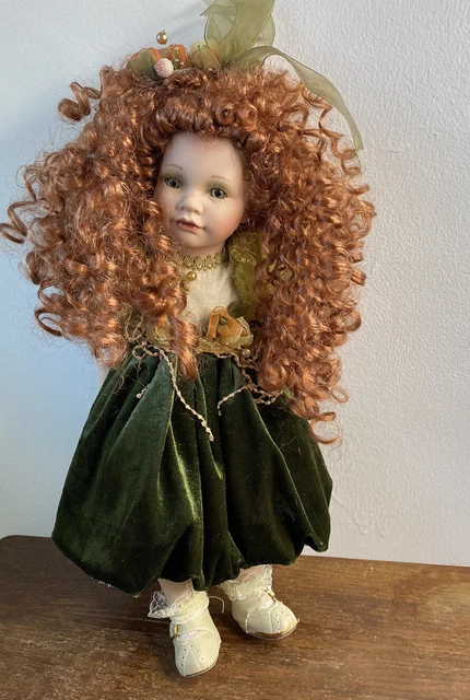 Duck House Jane 18" Heirloom Doll Red Ringlets Hair Green Dress Irish BrokenArm