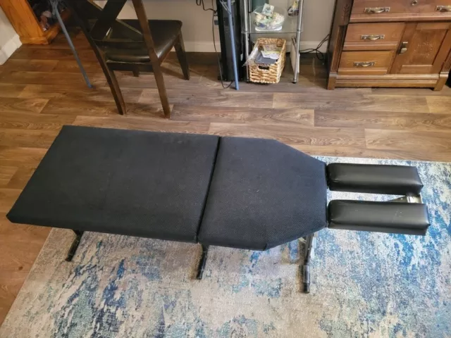 Practically NEW -- Portable Chiropractic Table -- FREE SHIPPING