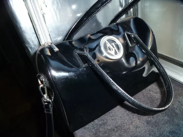 Sac armani jeans vernis noir deals