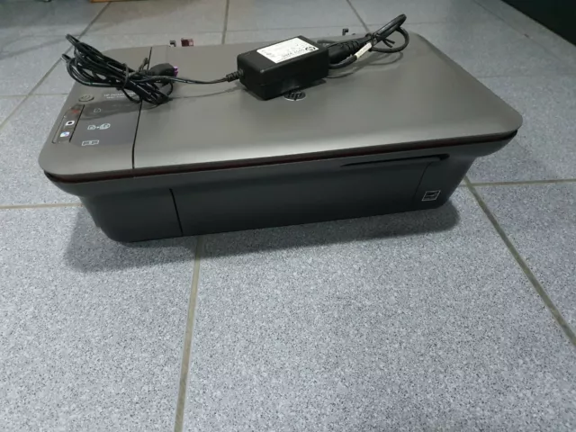 Impresora Hp Deskjet 1050 Con Alimentacion ,Sin Bandeja De Admision.  Funcional