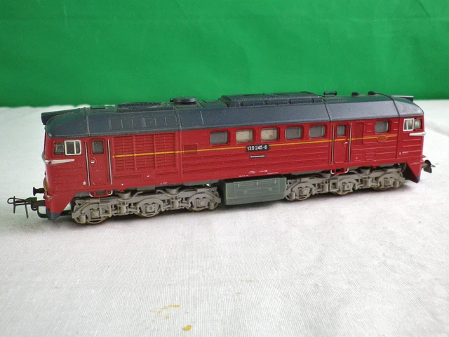Gützold H0 - Locomotive diesel - Deux locomotives de